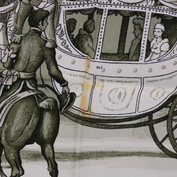 HERMES Carre 90 Scarves - Picture 14 of 15